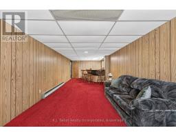 382 HURON ROAD - 36