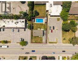 382 HURON ROAD - 6