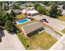 382 HURON ROAD - 7