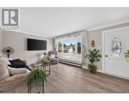 382 HURON ROAD - 8
