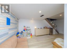 109 CARLING TERRACE - 17