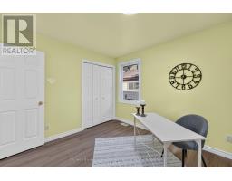 33 BRUCE STREET E - 21