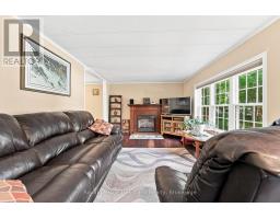 16 HURON LANE - 7