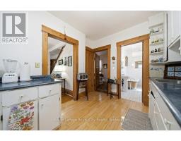 66 RAGLAN STREET - 18