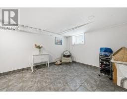 66 RAGLAN STREET - 31