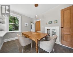 22 SOPHIA STREET - 15