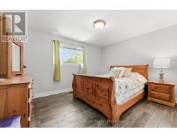 223 KEMP CRESCENT - 22