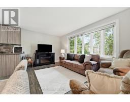 223 KEMP CRESCENT - 6