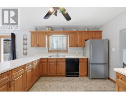393460 2 CONCESSION - 21