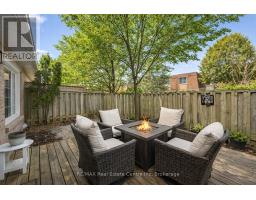 3 - 106 WOODLAWN ROAD E - 20