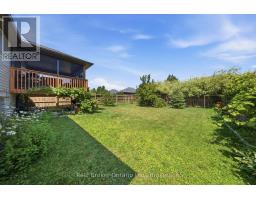 360 DOVER AVENUE - 32