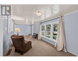 31 SALKELD STREET - 6