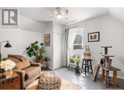 677 GARAFRAXA STREET N - 12