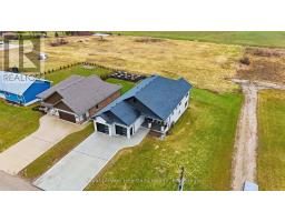 16 MINTO STREET S - 45