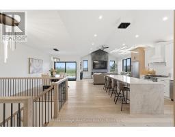 16 MINTO STREET S - 7