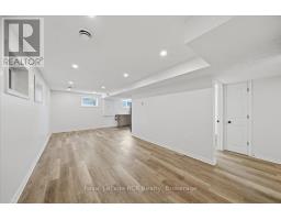 850 11TH STREET W - 28