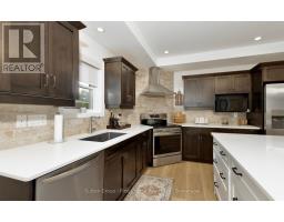 247 SUNSET DRIVE - 12