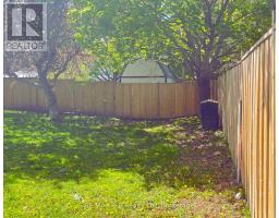 29 DUNSFORD CRESCENT - 35