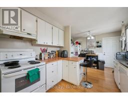 23 MUSKOKA DRIVE - 10