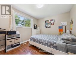 23 MUSKOKA DRIVE - 14