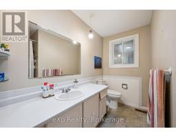 23 MUSKOKA DRIVE - 18