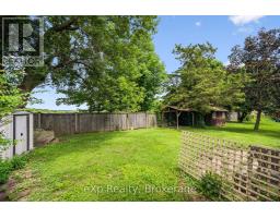 23 MUSKOKA DRIVE - 34