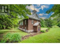 388 BRUCE ROAD 2 - 3