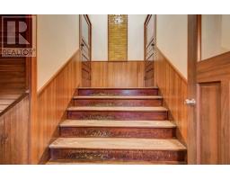 388 BRUCE ROAD 2 - 4