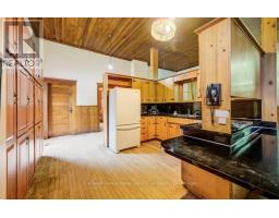 388 BRUCE ROAD 2 - 6