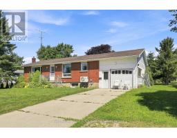 3 BRADLEY STREET - 2