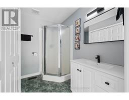 81 CANDLEWOOD DRIVE - 11