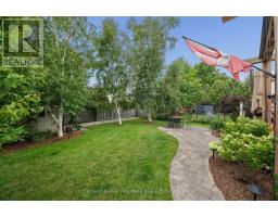 81 CANDLEWOOD DRIVE - 21