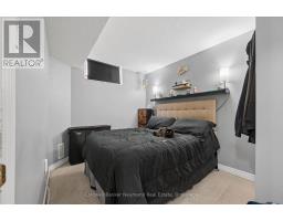 81 CANDLEWOOD DRIVE - 27