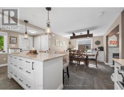 81 CANDLEWOOD DRIVE - 33