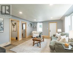 201 JOHN STREET - 7