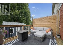 63 STARVIEW CRESCENT - 34