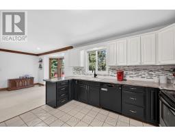 4 JOHN AVENUE - 14