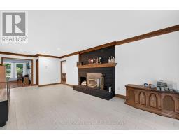 4 JOHN AVENUE - 18