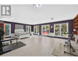4 JOHN AVENUE - 20