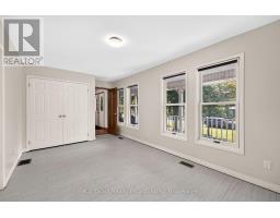 4 JOHN AVENUE - 26