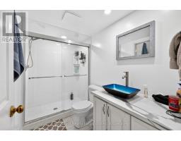 4 JOHN AVENUE - 30