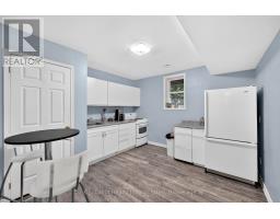 4 JOHN AVENUE - 33