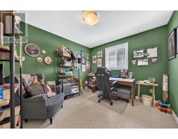 58 WASHBURN DRIVE - 26