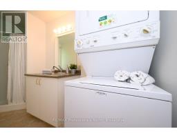 18 HERITAGE CRESCENT - 15