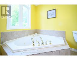 18 HERITAGE CRESCENT - 21