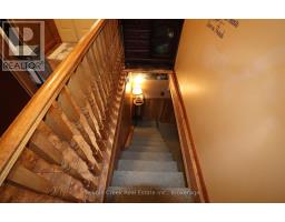6 GARDEN ROAD - 23