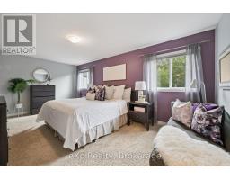 41 WESTRA DRIVE - 22