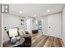 41 WESTRA DRIVE - 35