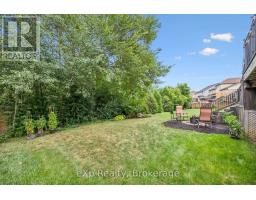 41 WESTRA DRIVE - 44