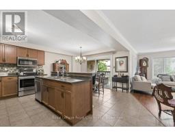 58 WALKER WAY - 7